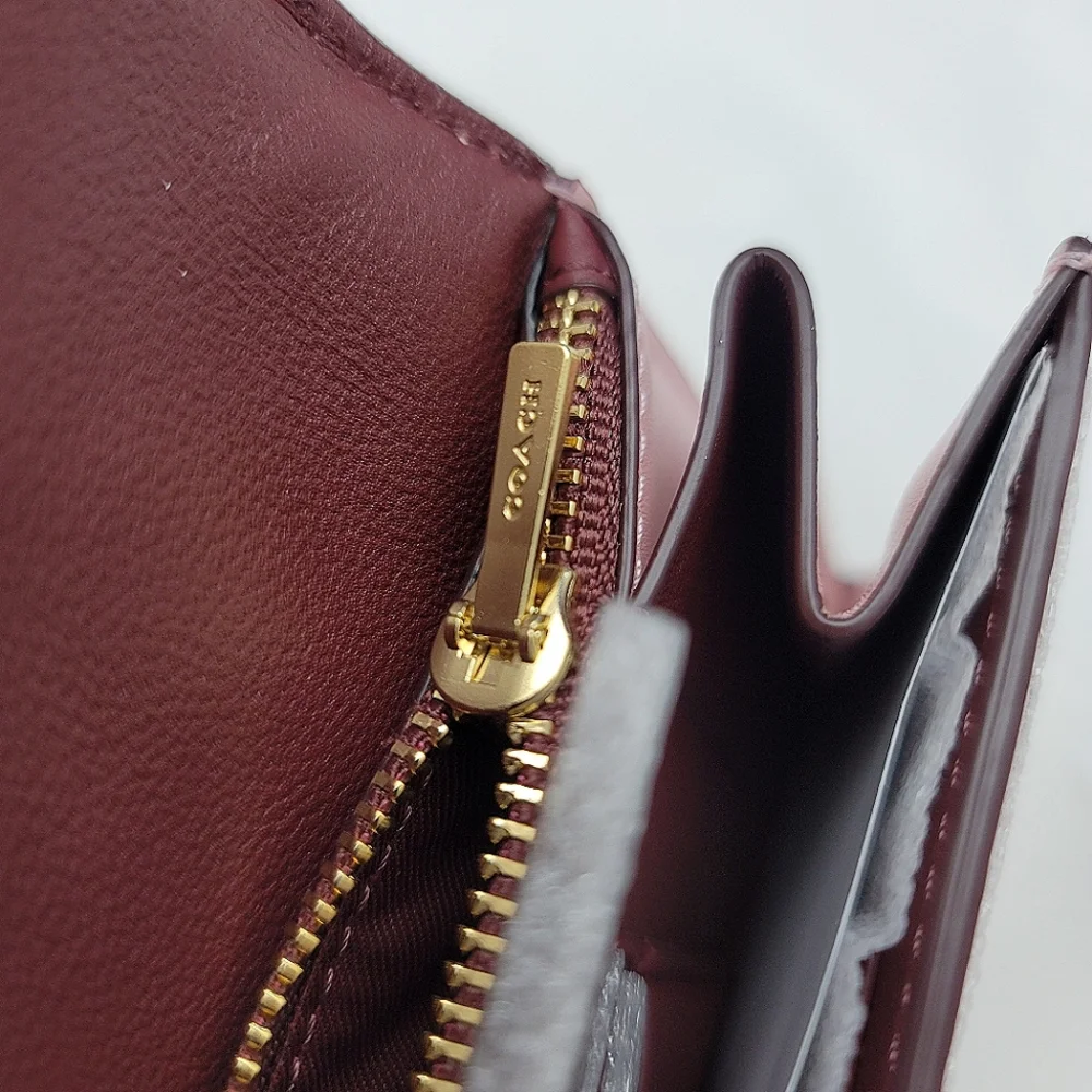 Coach 1941 Envelope Wallet - Picture 10 of 12
